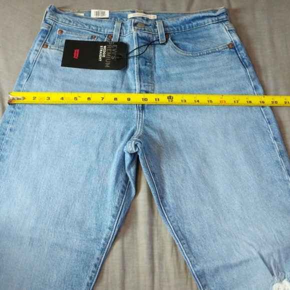 Levi's Wedgie Straight Leg Crop Jeans Tango Blue 90s Mom Denim Pants High Rise - Picture 4 of 15